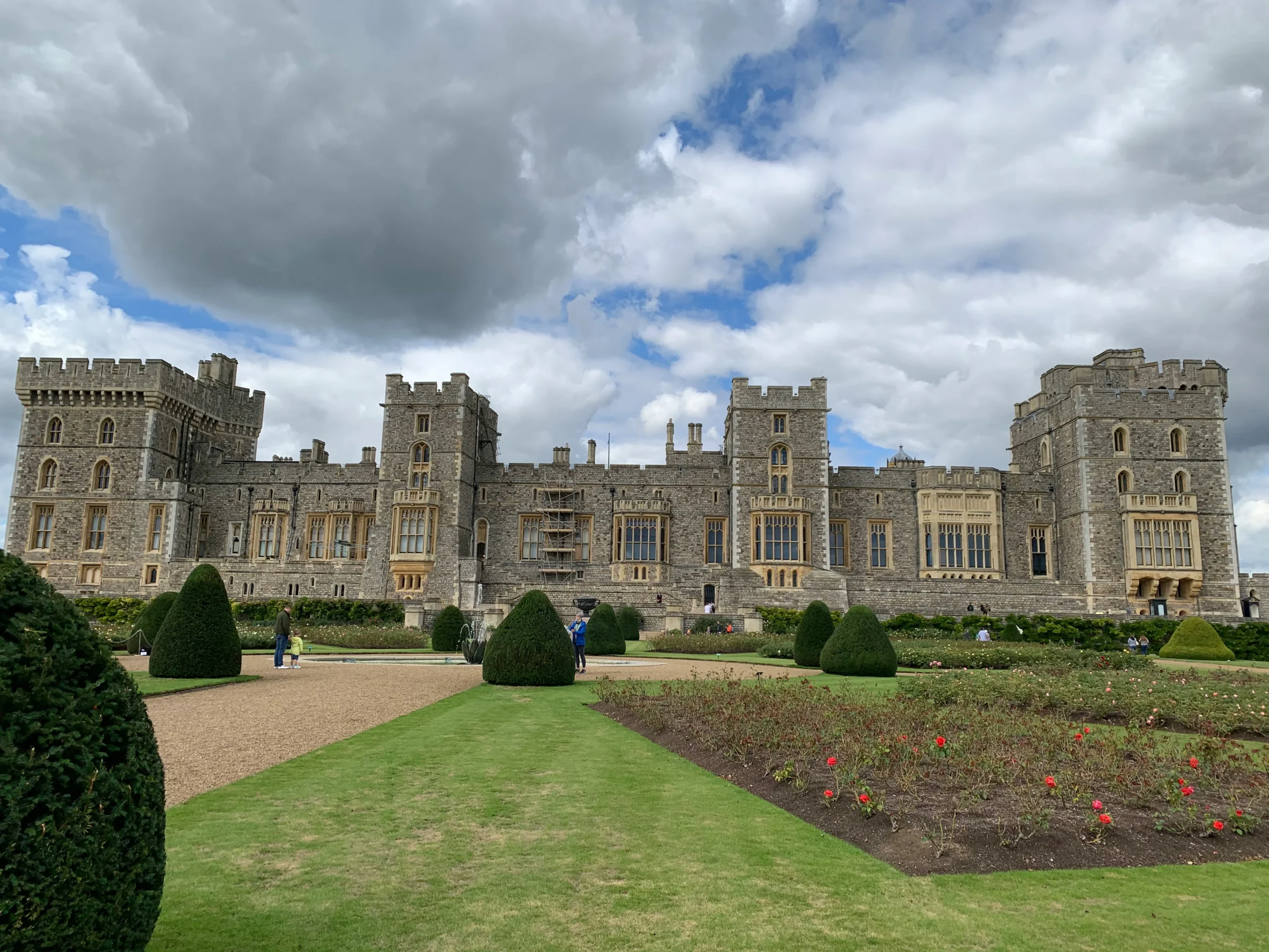 royal-windsor-magna-carta-runnymede-luxury-tours