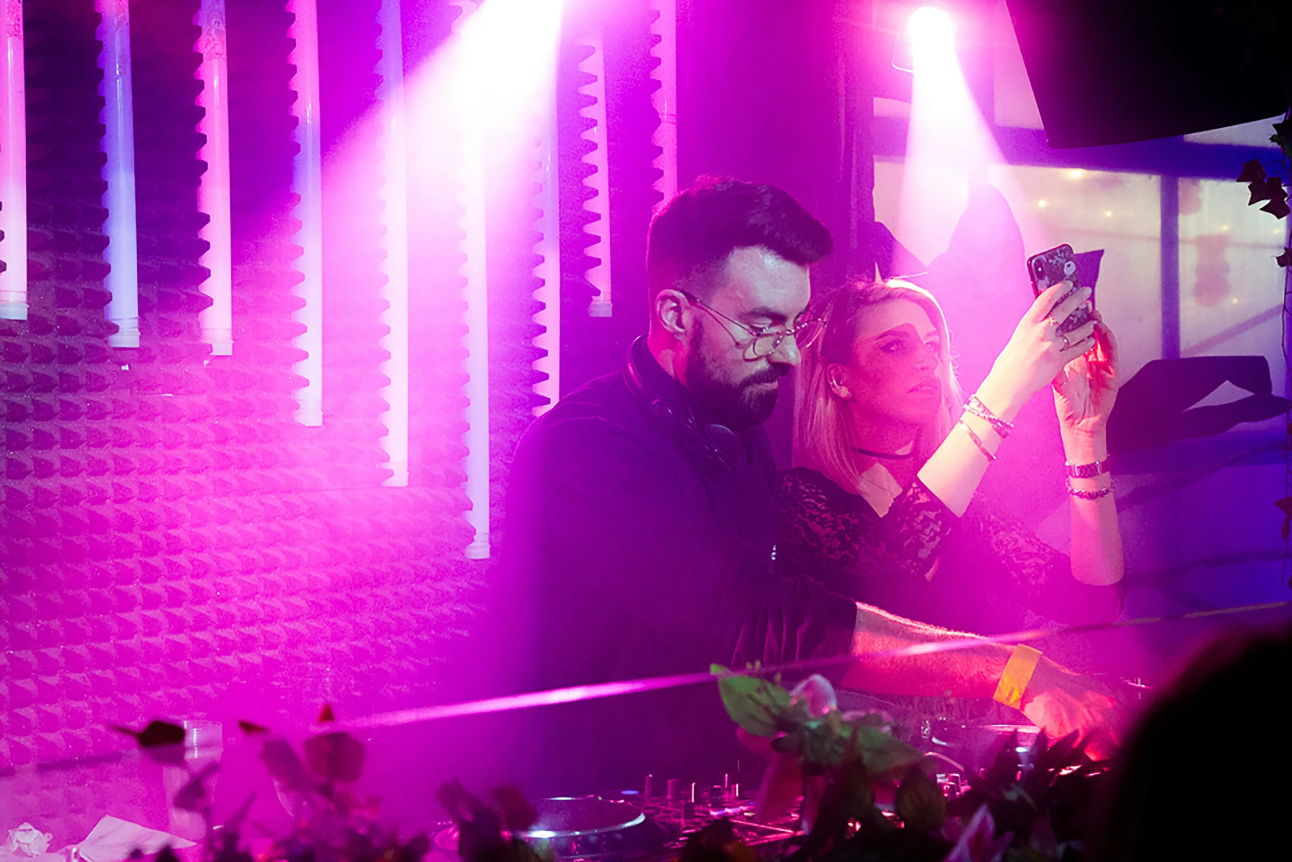 nightlife-guide-for-tourists-in-london